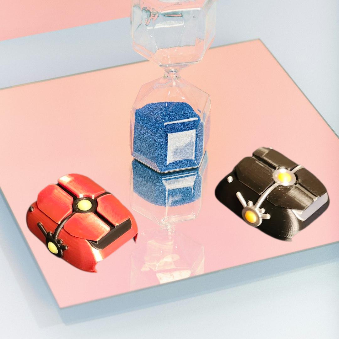 Cyberbetic-002 Cover compatible with Omnipod